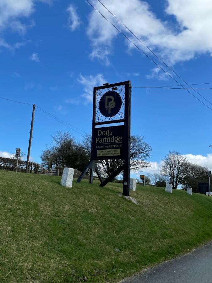 The Dog & Partridge Country Inn Ashbourne  Esterno foto