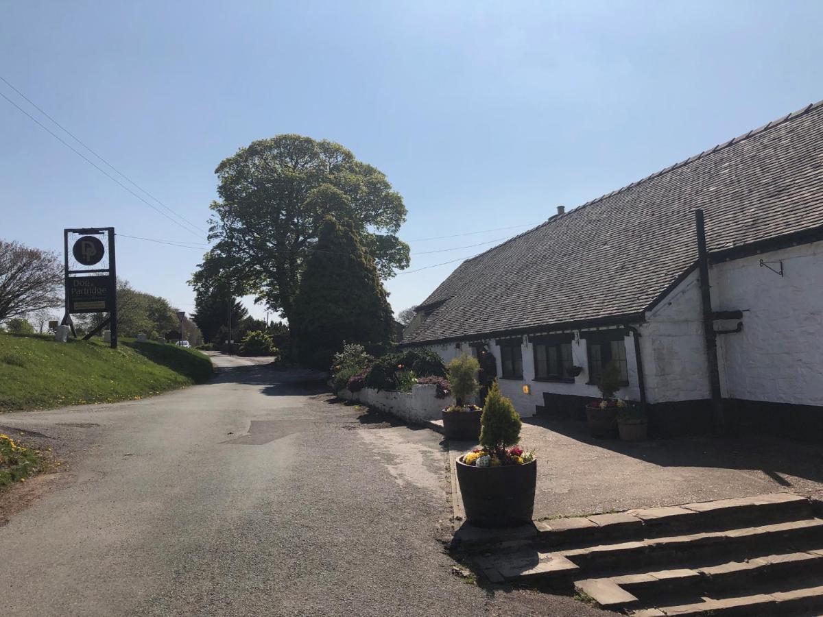 The Dog & Partridge Country Inn Ashbourne  Esterno foto